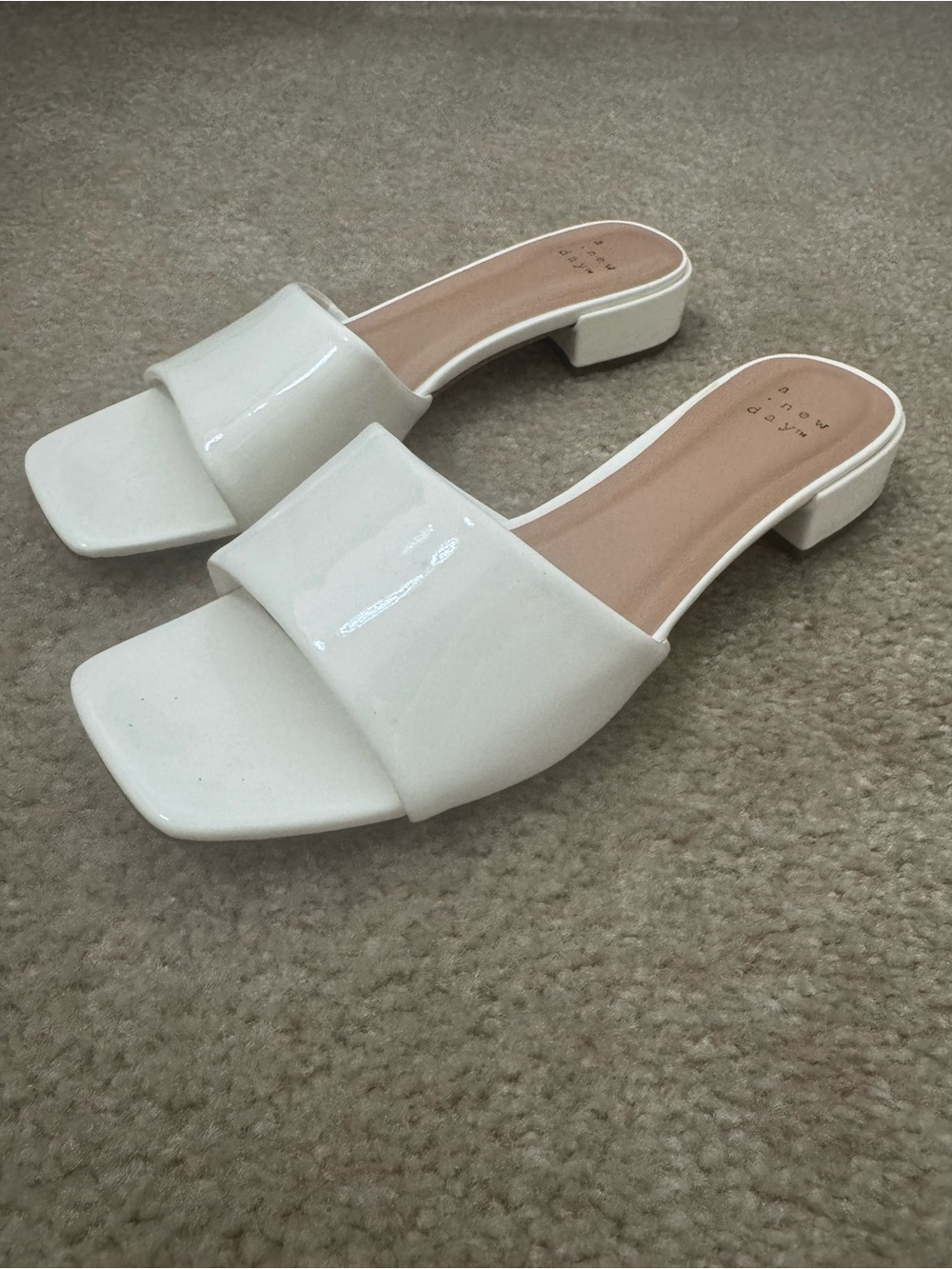 A new day White Patent Slide Sandals with Low Block Heel - Women Size 8